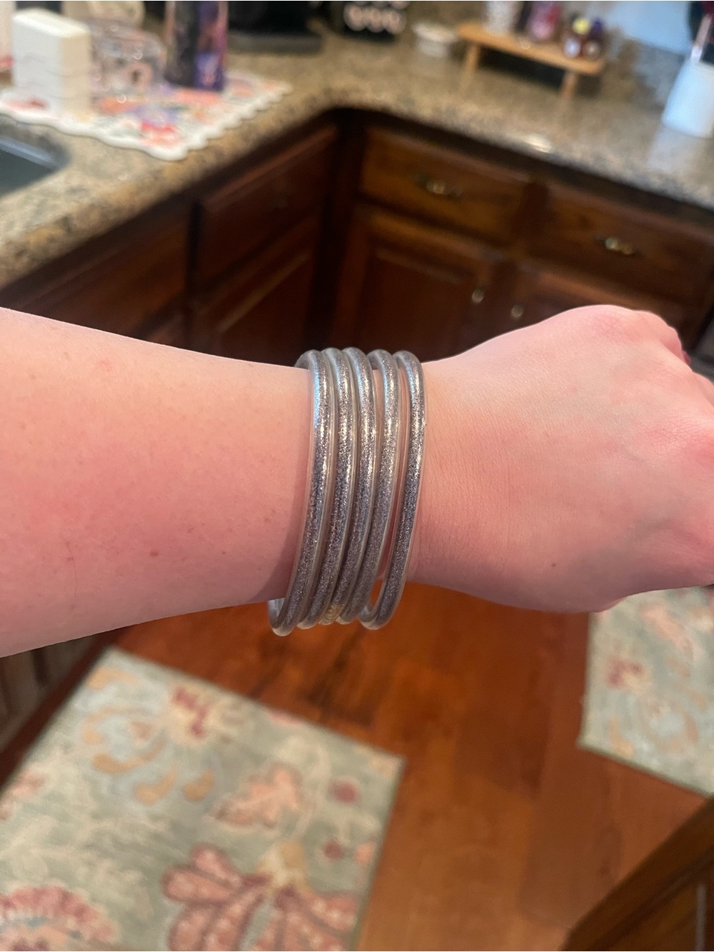 Assorted Women's bracelets - Picture 12 of 16